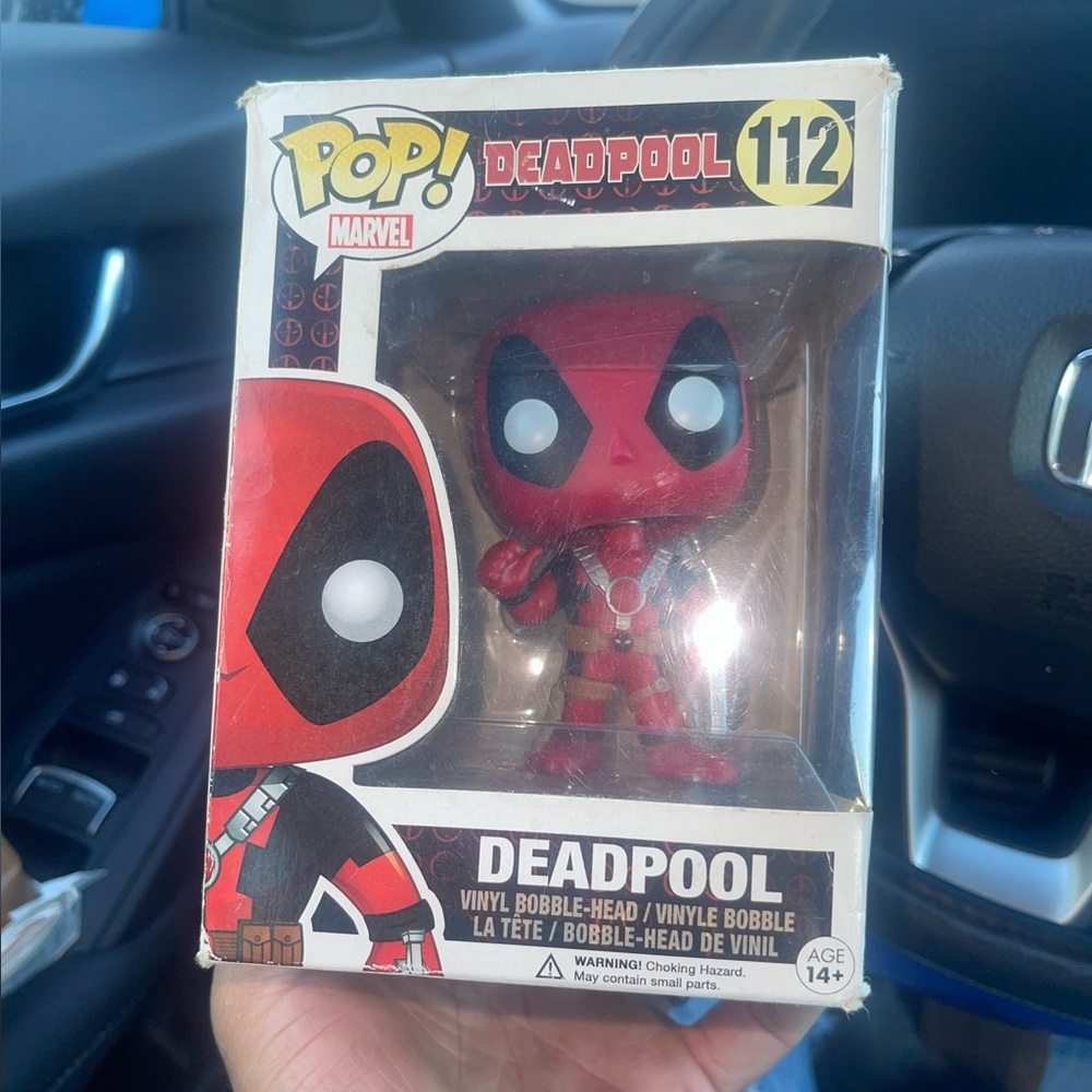 Pop Marvel Deadpool collectable one size in the box vinyl bobble head